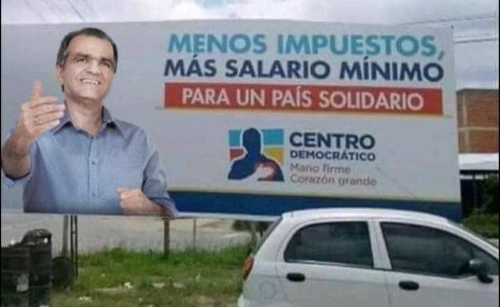 MdeFrancisco12's tweet photo. Y si no les cumplimos y protestan les mandamos el Esmad, así como hizo Duque. https://t.co/SfBrKPDqFh