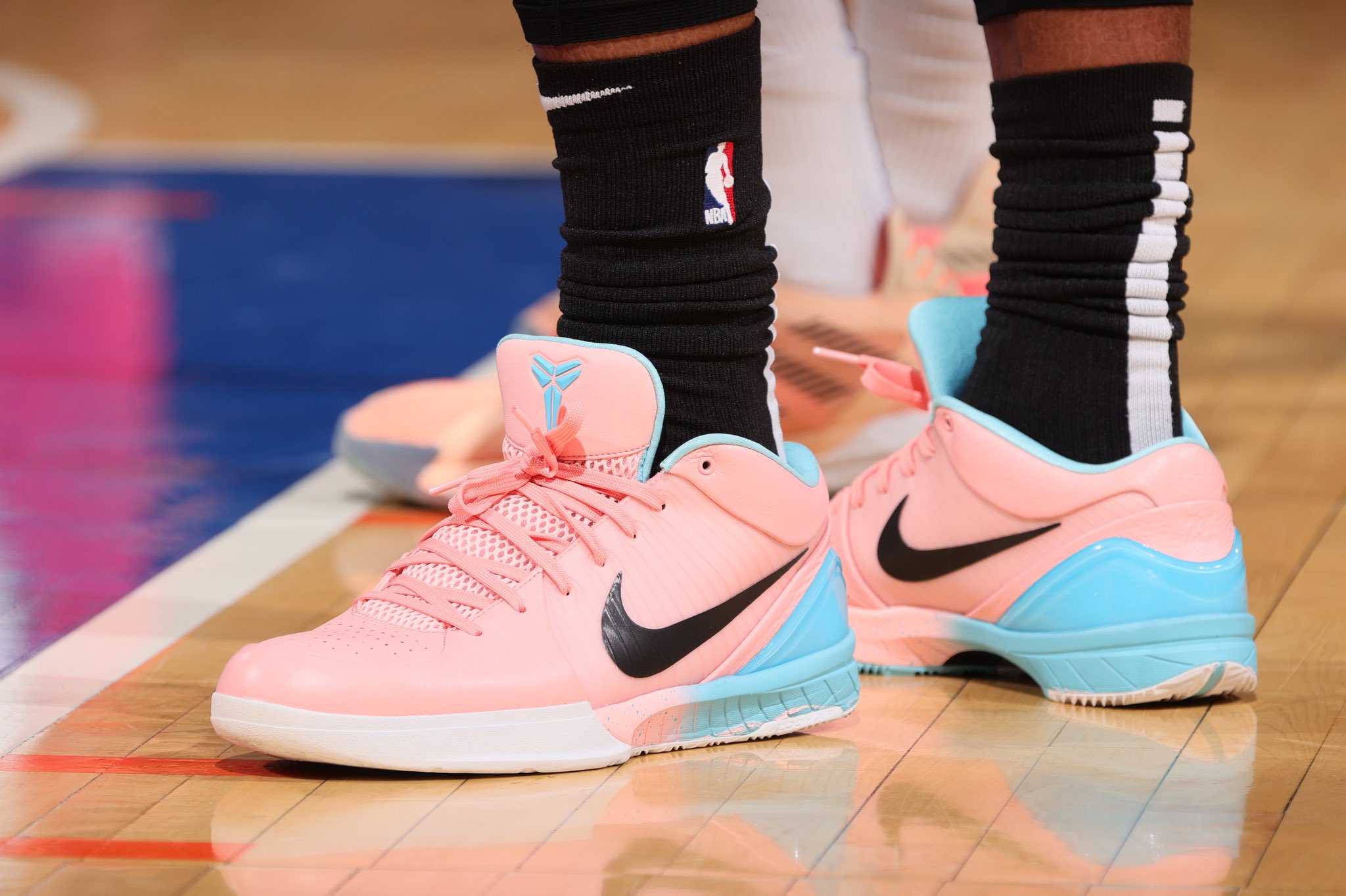 B/R Kicks on X: .@DeMar_DeRozan wearing the Nike Kobe 5 Protro