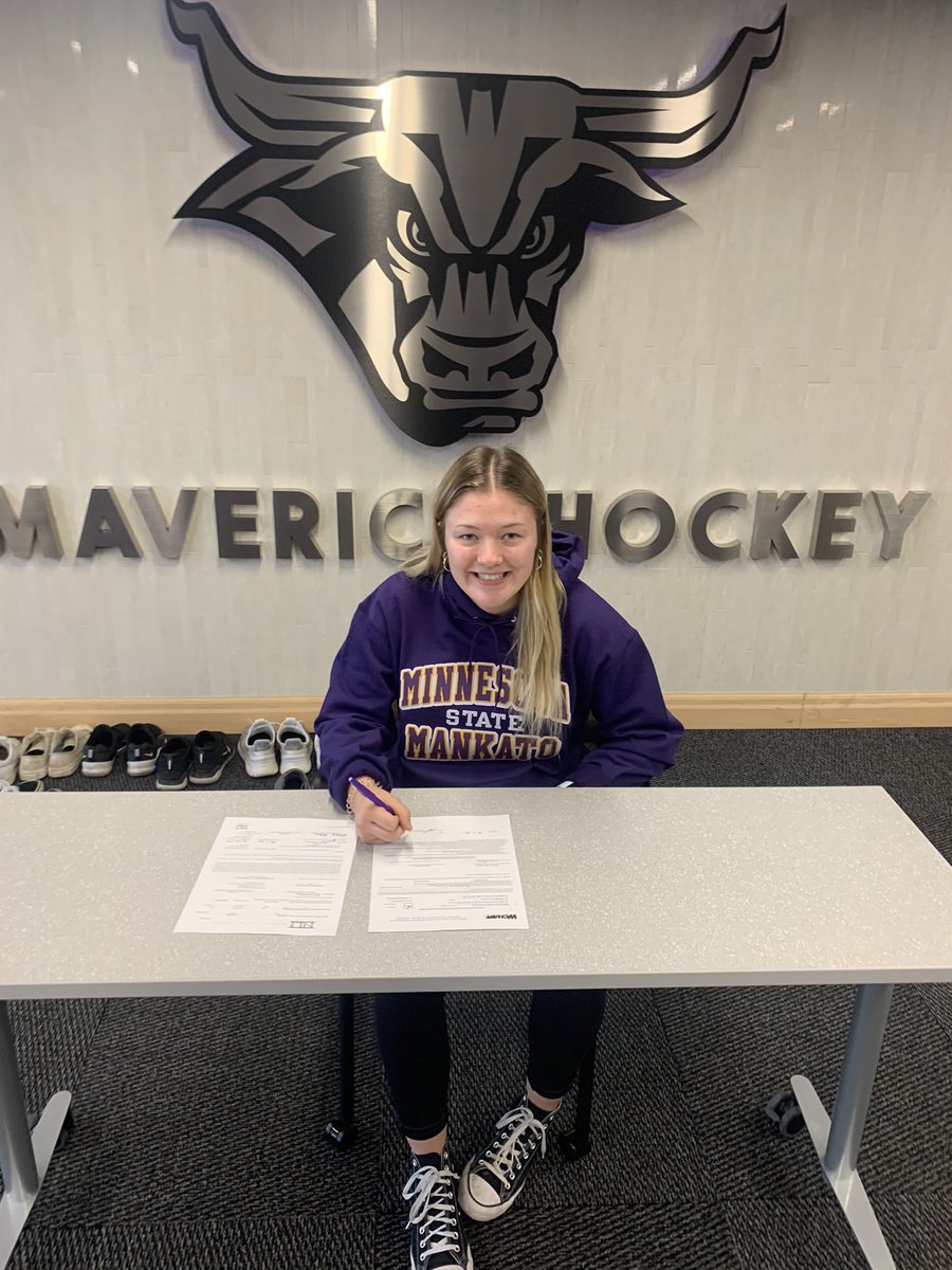 TheRealAsham45's tweet photo. So proud of this kid ! 4 year full ride ! Keep it up kiddo ! #MSU #Maverick https://t.co/hUkD1pWftW