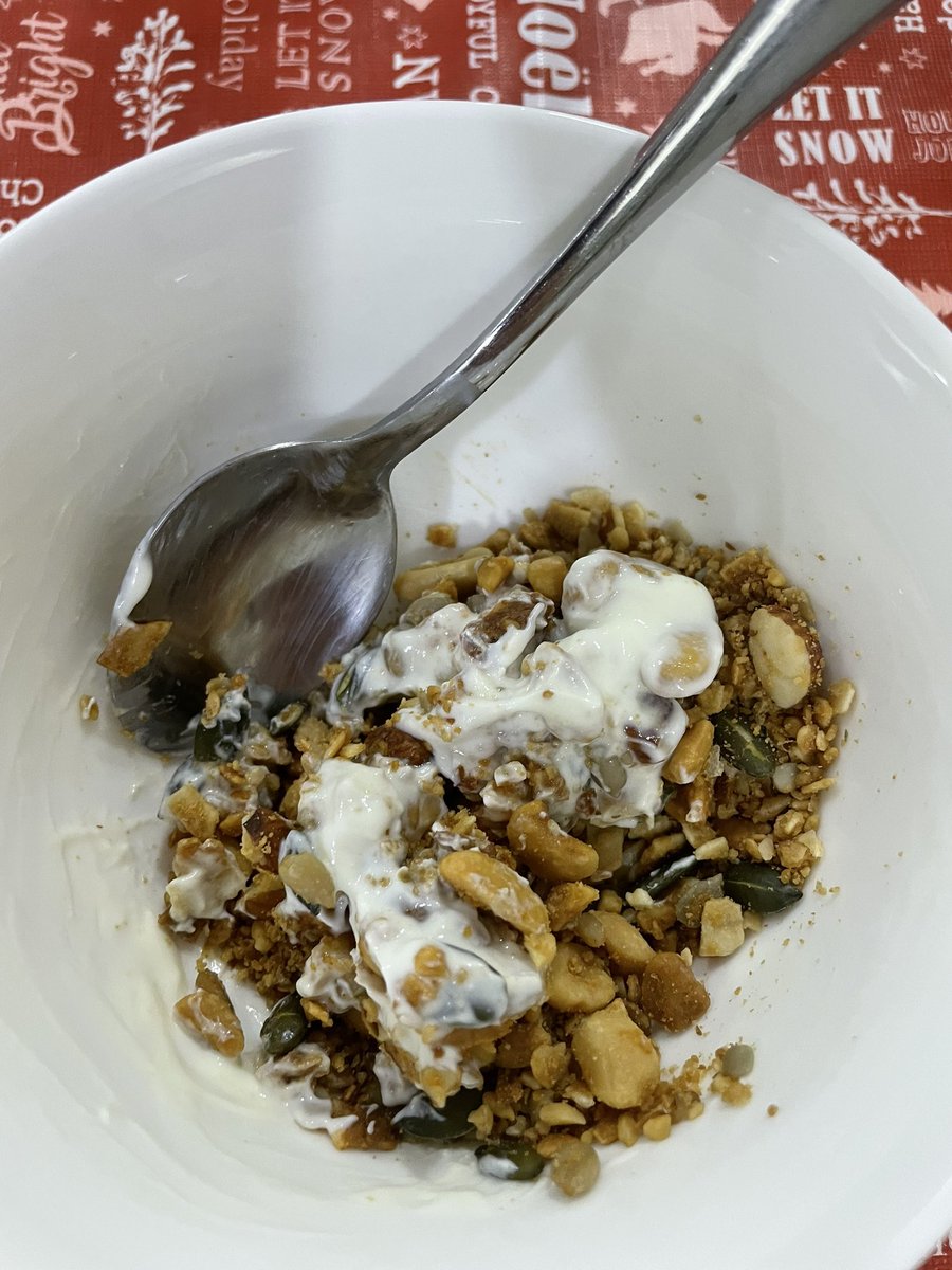 scrawnysatan's tweet photo. keto granola >>> https://t.co/ybetdmKZJa