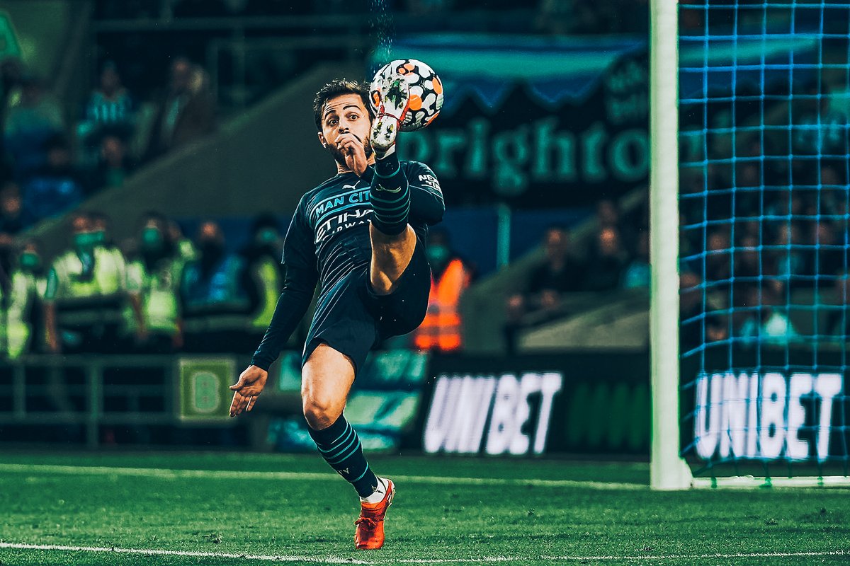 In your opinion, who is the most important player at #ManCity? 🤔