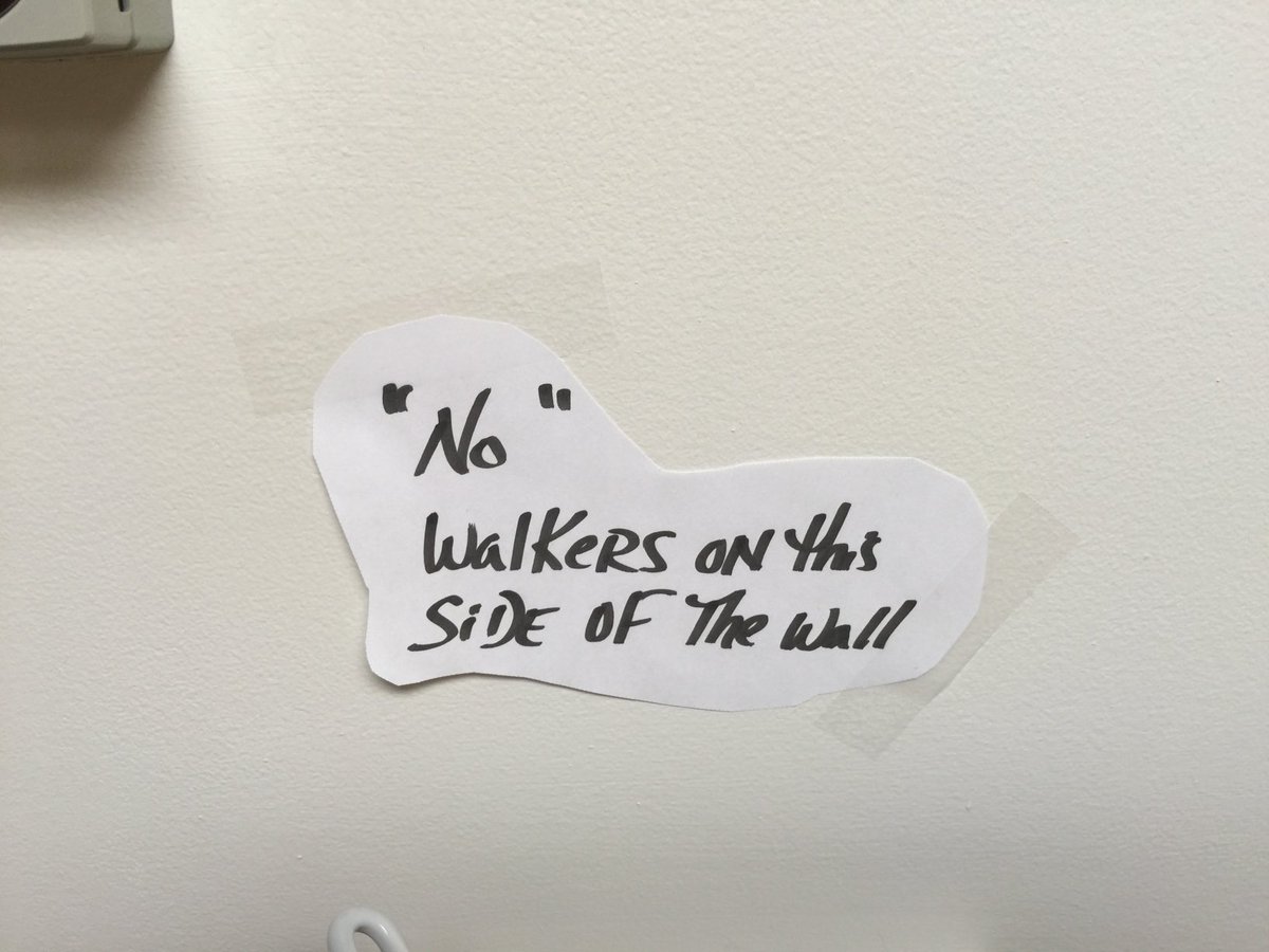 amethyaquarius's tweet image. That time I worked as a pharm tech and The Walking Dead was a big deal. 
#shitposting #walkingdead #badhumor