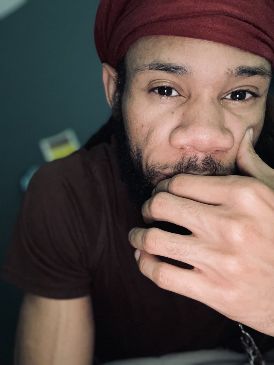 edwardtitusiv's tweet photo. i want for very little at this point in my life.

i am more grounded than i’ve ever felt.
i am more progressive than i’ve ever been.

my gratitude is massive.
my potential is expanding.
my joy is full. https://t.co/9aGpjoJ2mx