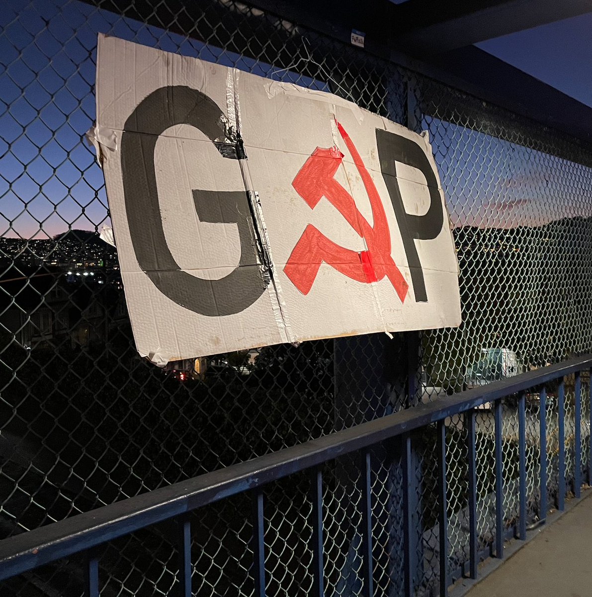 politicallands1's tweet photo. To maximize lighting from an overhead source, stuff papers, folded cardboard or use wire to angle out the bottom of the sign a couple of degrees from vertical. Doesn't have to be much.
https://t.co/IWEzWTPUkg
#Resist #GOPDeathCult #GOP #GQP
#Freewayblogger #DefendDemocracy https://t.co/zYngmUnPar
