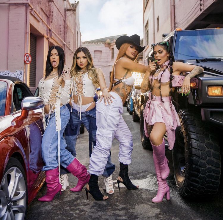UMA SURRA DE FUNK! Pocah, MC Mirella, Tainá Costa e Lara Silva se