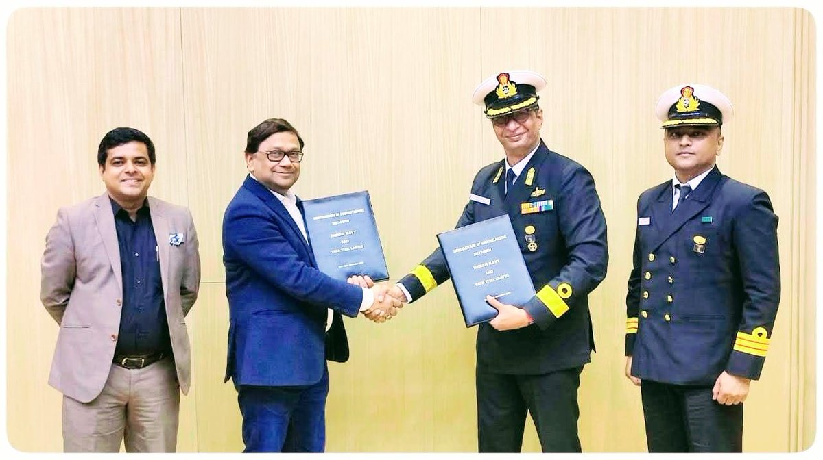 MoU signed between #IndianNavy and Tata Steel Limited to collaborate in areas of innovation and indigenisation in keeping with the vision of #AatmanirbharBharat and #MakeInIndia

#NavalInnovationandIndigenisationOrganisation #NIIO 

<a href="/makeinindia/">Make in India</a> <a href="/DefenceMinIndia/">रक्षा मंत्री कार्यालय/ RMO India</a>