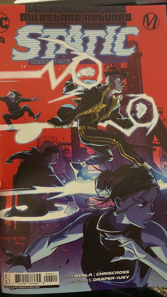 2w_o's tweet photo. #StaticSeasonOne #4 Variant cover and regular issue https://t.co/DgrN8VHd3U
