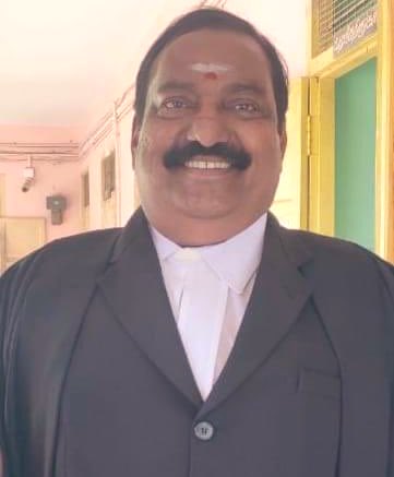 KaruppuMBJP's tweet image. திருவாரூர் மாவட்டம் மன்னார்குடியை சேர்ந்த தமிழக பாஜக-வின் மாநில செயற்குழு உறுப்பினரும்,
வழக்கறிஞருமான அண்ணன் திரு.ஞானம் ரவிச்சந்திரன் அவர்கள் இறைவனடி சேர்ந்தார்.அவரது இழப்பு கட்சிக்கு ஈடுசெய்ய இயலாதது.அவரது ஆன்மா நற்கதியடைய இறைவனை பிரார்த்திக்கிறேன்.