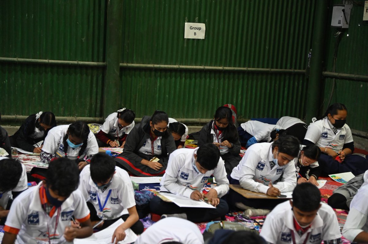 PIBGangtok's tweet photo. ▶️ Around 213 students participated in today’s State Level Painting Competition under National Awareness Campaign on Energy Conservation-2021 organised by @nhpcltd at Teesta Stage- V, Balutar East Sikkim
#SaveEnergySaveLife
#EnergyEfficientIndia
#PaintforEnergyEfficientIndia https://t.co/Qr11f2PUKt