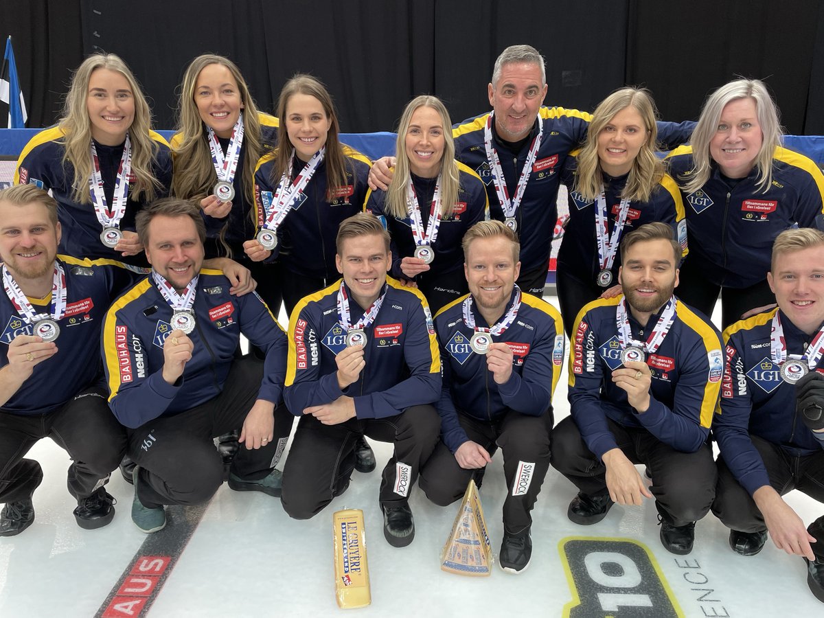 SvenskaSpel Samhälle (@svspel_samhalle) on Twitter photo Lag Edin och Hasselborg skänker 20 000 till ungdomsverksamhet, efter framgångarna under Curling-EM. Läs mer bit.ly/3xORo4M <a href="/svenskcurling/">Swedish Curling Association</a> <a href="/TeamNiklasEdin/">Team Niklas Edin</a> <a href="/TeamHasselborg/">Team Hasselborg</a> <a href="/RFidrotten/">Riksidrottsförbundet</a> #tillsammansförflerirörelse Lag Edin och Hasselborg skänker 20 000 till ungdomsverksamhet, efter framgångarna under Curling-EM. Läs mer bit.ly/3xORo4M <a href="/svenskcurling/">Swedish Curling Association</a> <a href="/TeamNiklasEdin/">Team Niklas Edin</a> <a href="/TeamHasselborg/">Team Hasselborg</a> <a href="/RFidrotten/">Riksidrottsförbundet</a> #tillsammansförflerirörelse