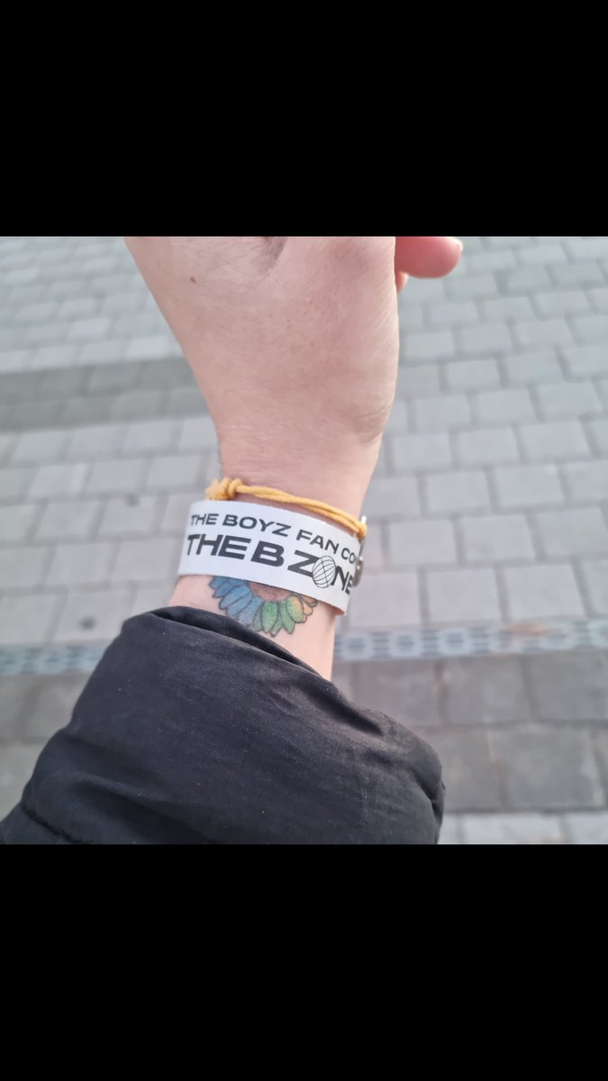 LETS GOOOO 더보이즈 팬콘 첫날 가즈아!