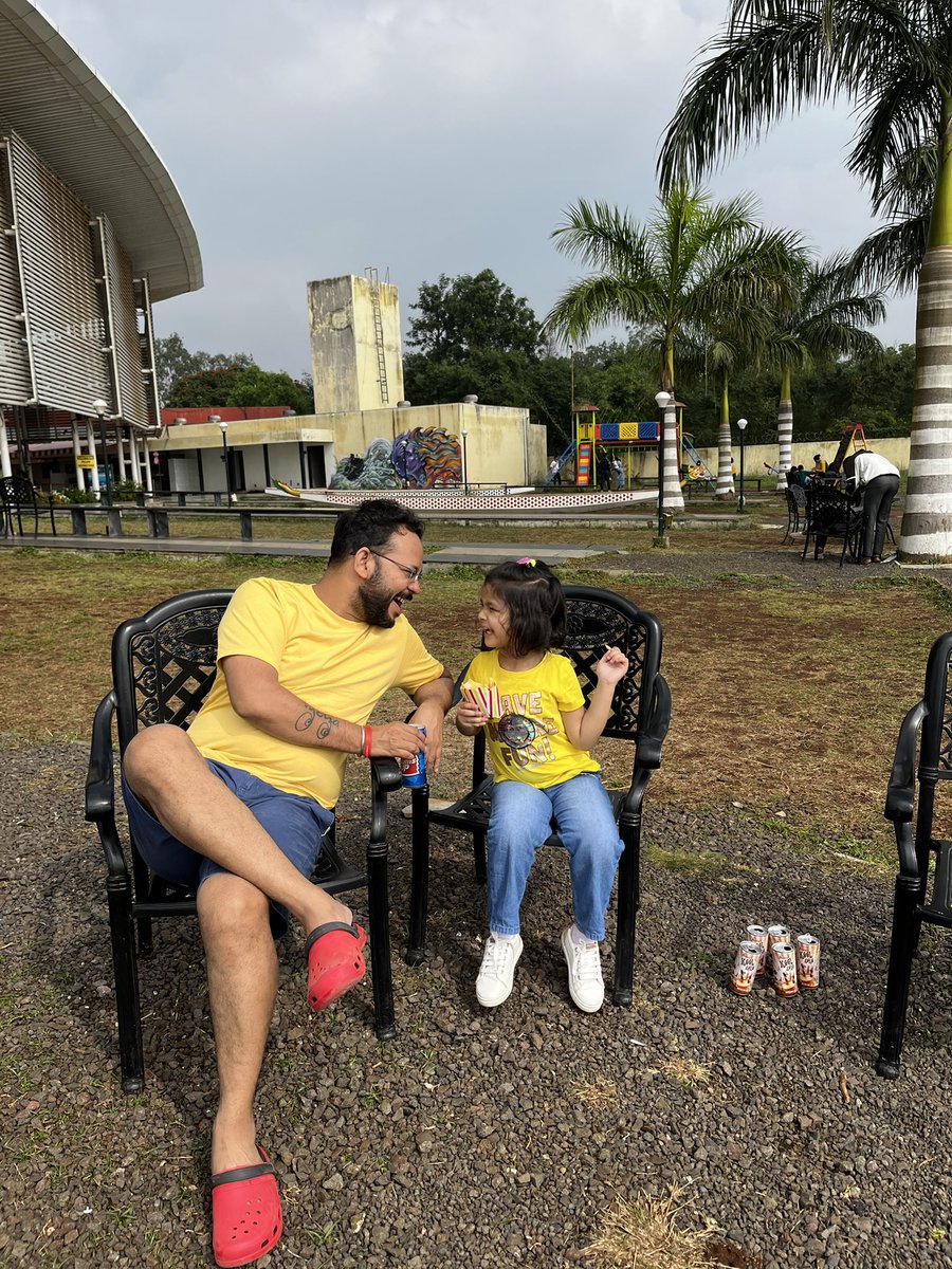 notdatdeshbhakt's tweet image. Can’t get better than this.
#extendedWeekend