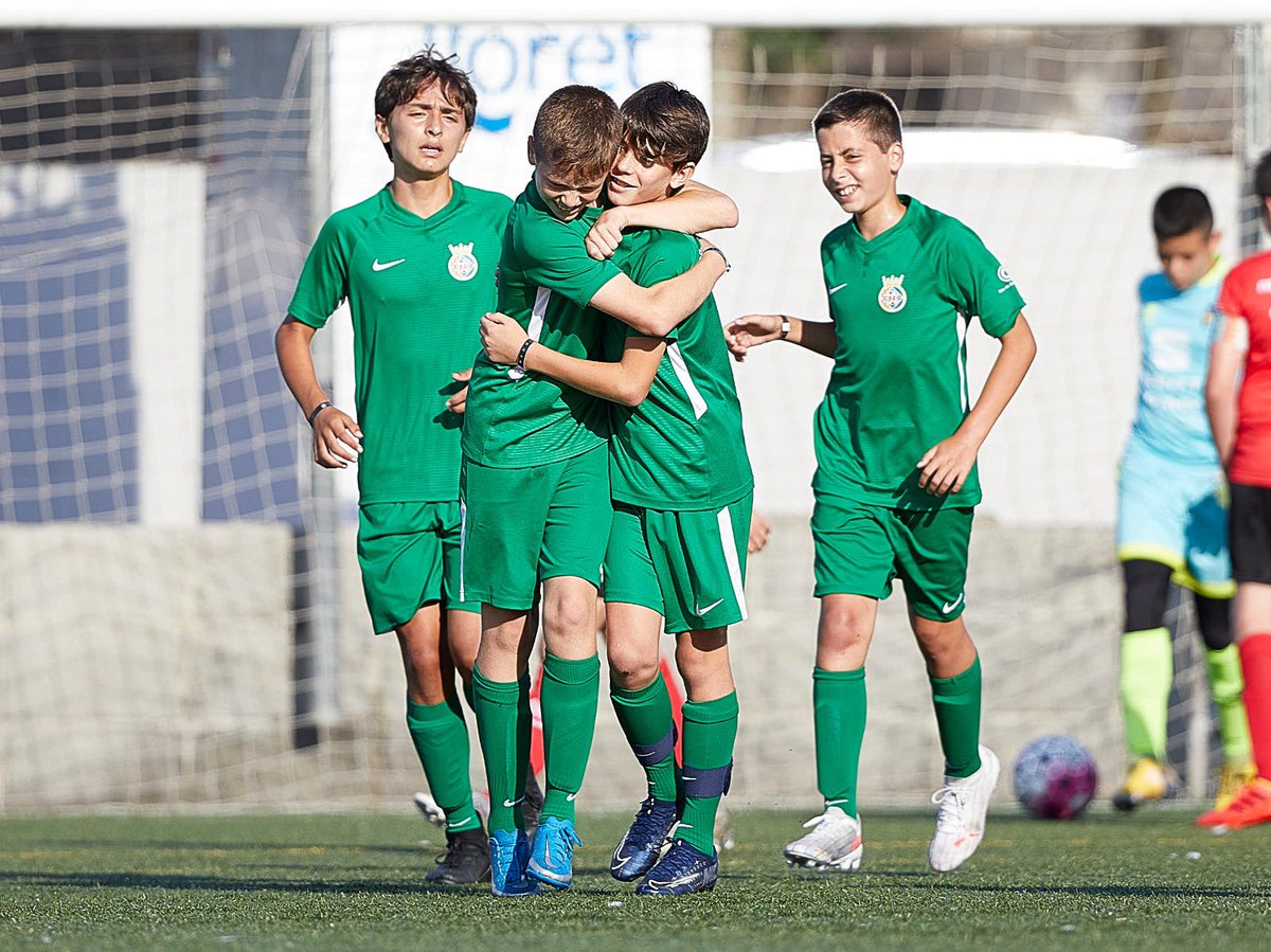 futbolinsports's tweet photo. 🥳

#FutbolIN #EstamosIN #MarcaLaDiferencia https://t.co/K0tvbPZlIS