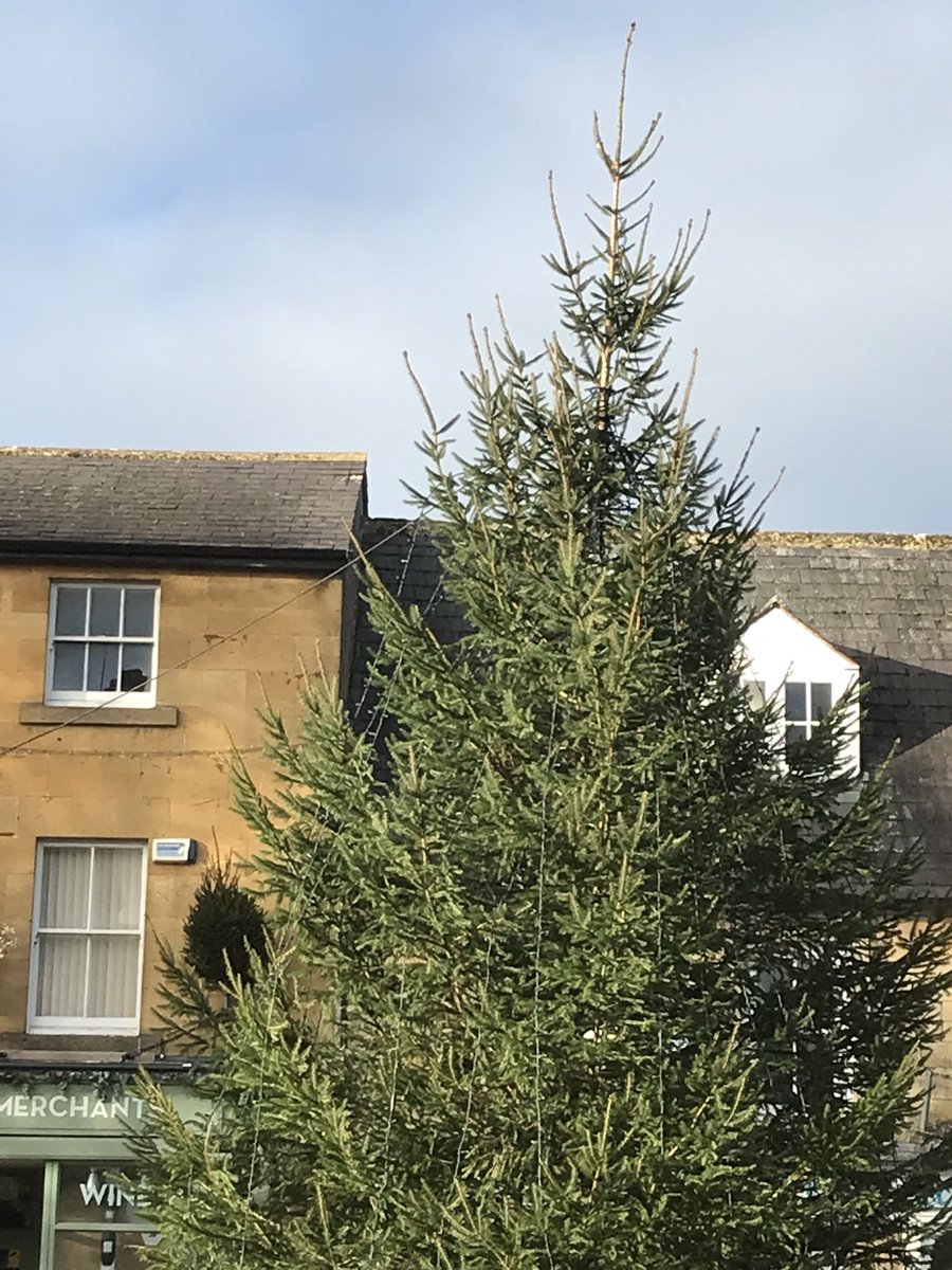 ⁦<a href="/CotswoldsInfo/">The Cotswolds</a>⁩ you “can’t see the join “moreton in marsh.  If you know you know