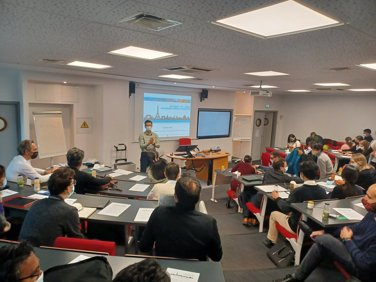 John Mawdsley (@jkmawdsley) on Twitter photo Yes!! An person conference!! 4th edition of the ESSEC-HEC-INSEAD management research workshop. A full day of great presentations! #parisbiz <a href="/HECKnowledge/">Knowledge@HEC</a> <a href="/INSEAD/">INSEAD</a> <a href="/essec/">ESSEC Business School</a> <a href="/giada_distefano/">Giada Di Stefano</a> Yes!! An person conference!! 4th edition of the ESSEC-HEC-INSEAD management research workshop. A full day of great presentations! #parisbiz <a href="/HECKnowledge/">Knowledge@HEC</a> <a href="/INSEAD/">INSEAD</a> <a href="/essec/">ESSEC Business School</a> <a href="/giada_distefano/">Giada Di Stefano</a>