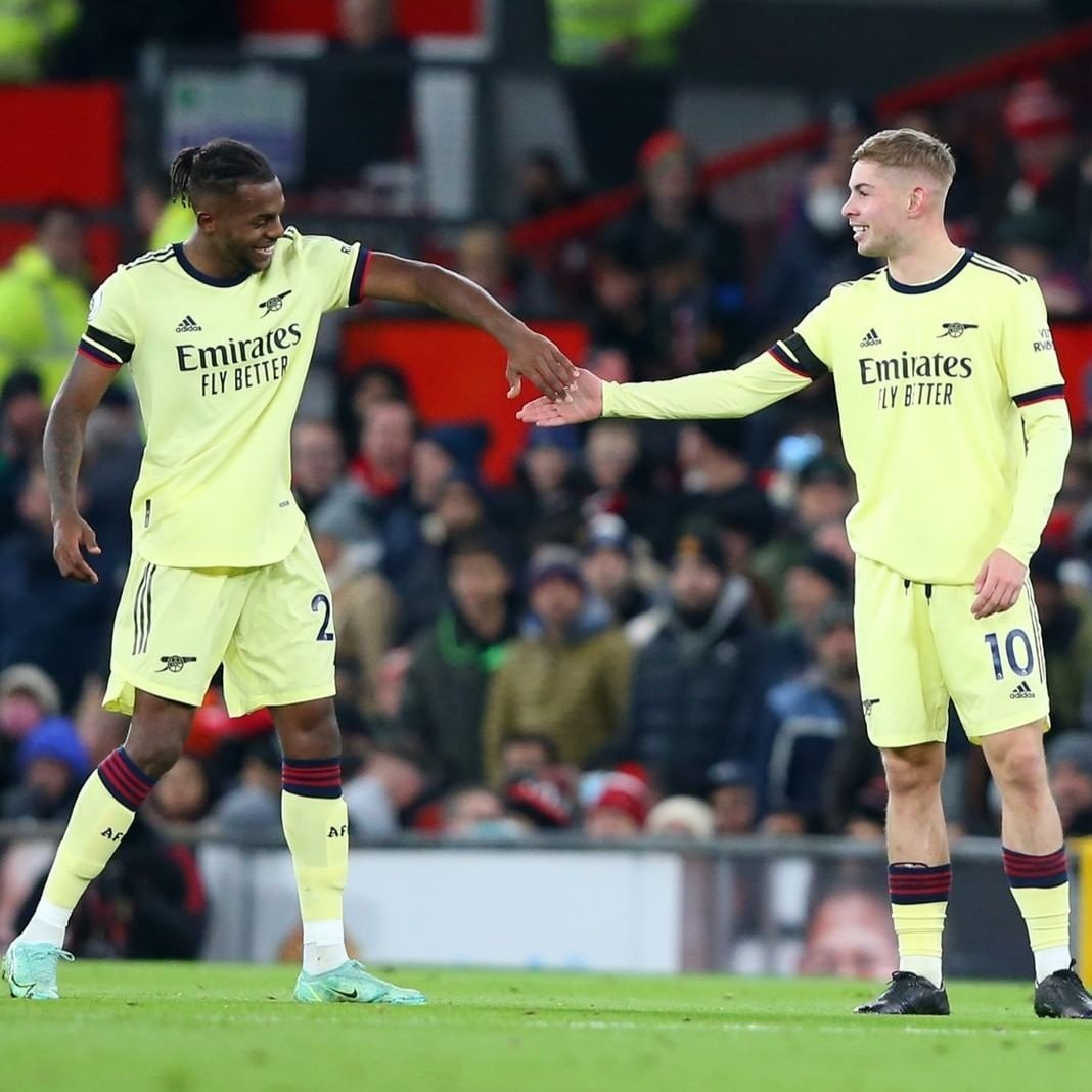 If I were Rowe.. I would approach the referee asking to cancel the goal, because fair play is very important..
#MUFC #Arsenal #TheRedDevil #TheGunners #PremierLeague #fairplay