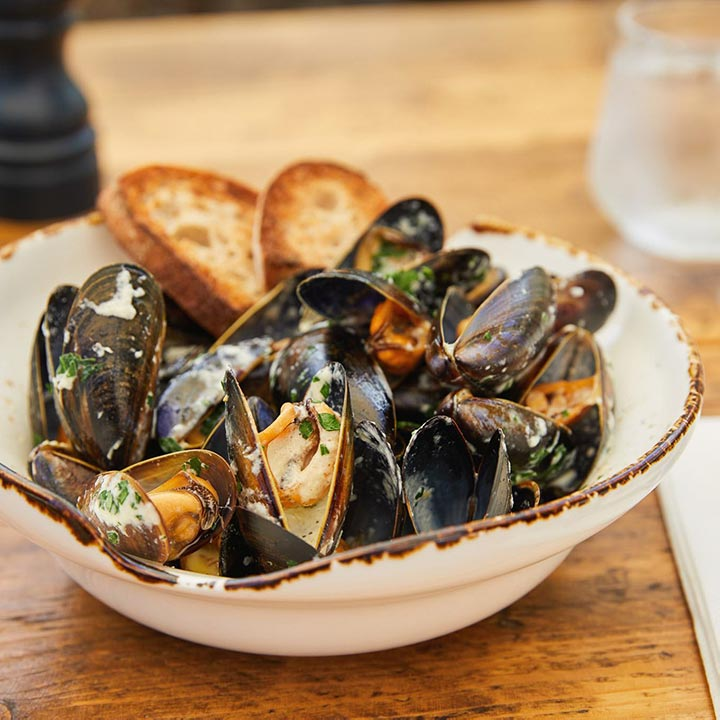 VisitWhitby's tweet photo. Do you have a favourite place to eat when you visit #Whitby?
https://t.co/maL74XRXuU https://t.co/lH3Man0nF6