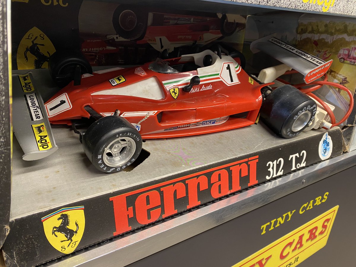 cars_tiny's tweet photo. Ferrari 312 T2 Ellegi Lotus Jps MK4 ‘79 Burago Scala 1:14 e Bibendum Michelin promozionale #tinycars #michelin #ferrari #lotus #burago #ellegi #radiocomando #giocattoli #automobilia https://t.co/fpLeWNlQW2