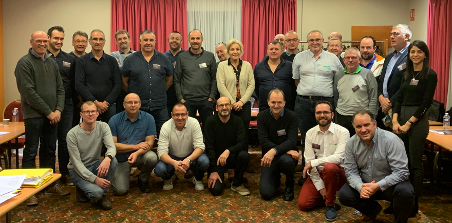 cama_cuma's tweet photo. Première assemblée générale de @cama_cuma à Auxerre ! 🌾🚜

@CUMAFrance @FRcumaOuest @CumaGrandEst 

#Cuma #agriculture #agriculteur #par #pour #Cuma https://t.co/u3sHIgqrV1