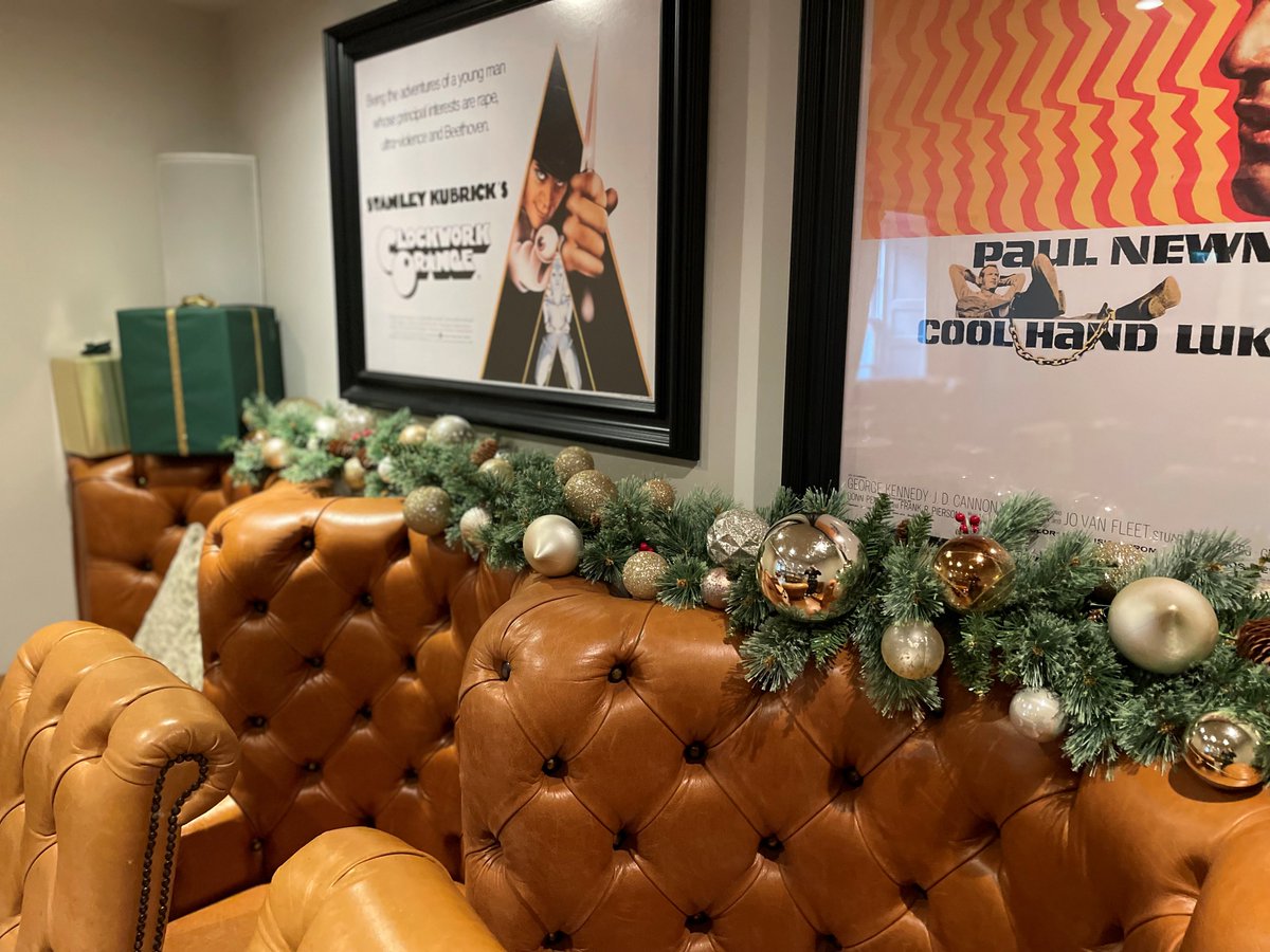 EvolveGroup4's tweet photo. That’s a wrap on another Christmas decoration installation down at Badger &amp; Co! We loved bringing some Christmas cheer to this beautiful location. From hand-dressed luxury garlands to hanging presents - no Christmas task is too much for us! #christmasdecorations #badgerandco https://t.co/H7L0GF48cp