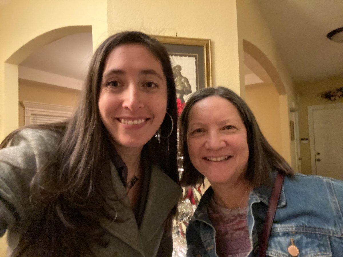 msrivera114's tweet photo. My heart is full. It is not every day you get to be surrounded by so much amazing scienceness. #sciencevillage https://t.co/9b970gi55D