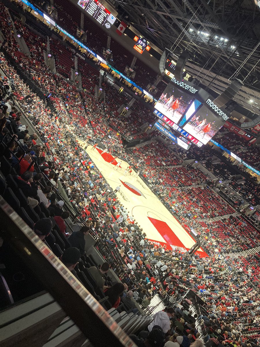 FireNeilOlshey's tweet photo. Show yourself, Neil.
#FireOlshey #RipCity https://t.co/KaGg1LK9k8