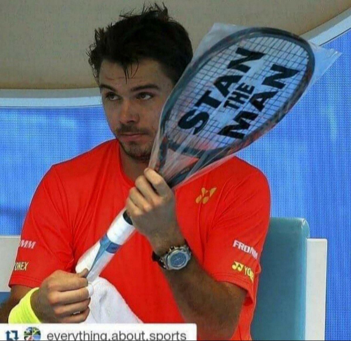 chda7777's tweet image. Just a fabulous picture 👌🎾🤔🤷‍♀️👀

#FlashbackFriday #StanLook #StanTheMan #Wawrinka