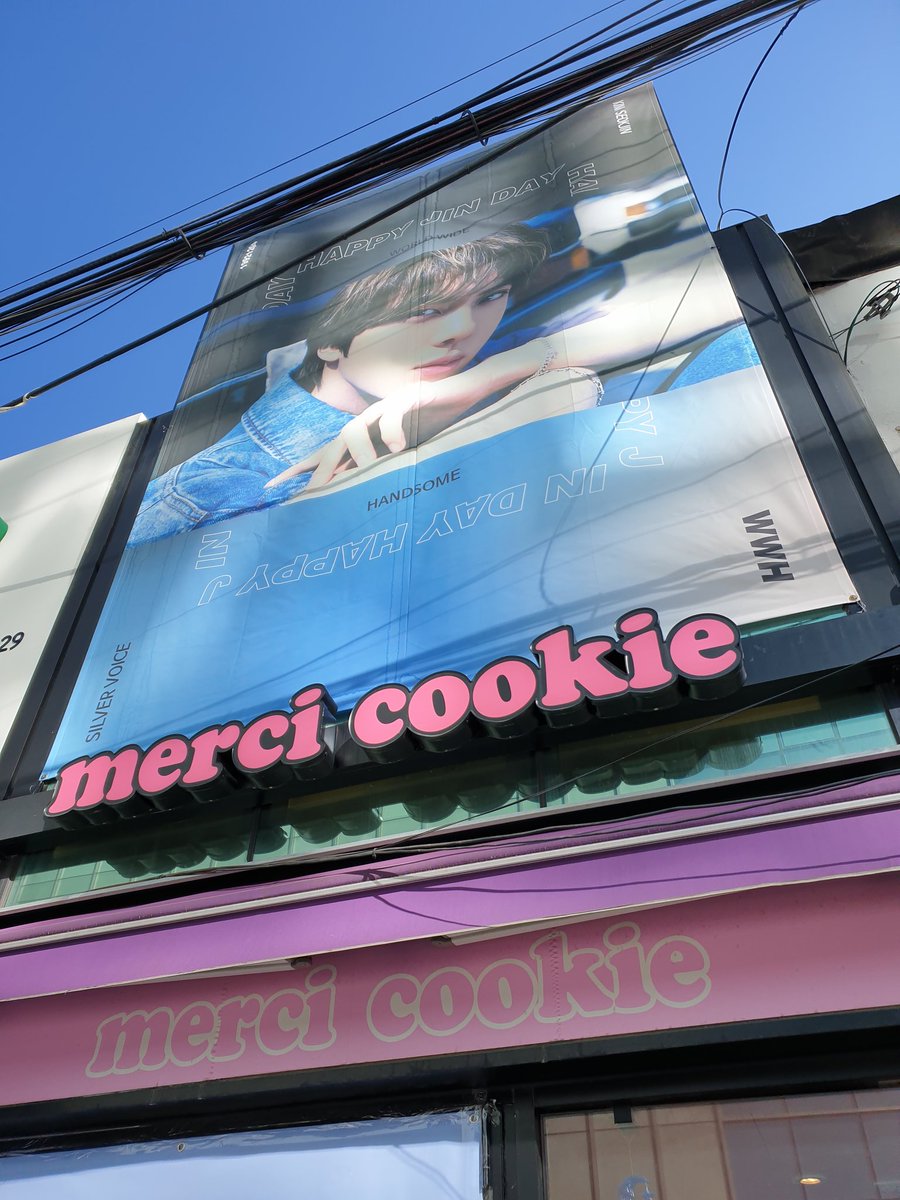 Florida__bay's tweet photo. Merci cookie Jin Day 💜

서울 용산구 한강대로10길 11-44

#석진아_생일축하해 #сднемрожденияджин 
#HAPPYJINDAY #JIN #BTSJIN
#소중한_달_석진아_생일축하해 
#쩐당_월화핸_석진님생축 https://t.co/sTDwgbJagx