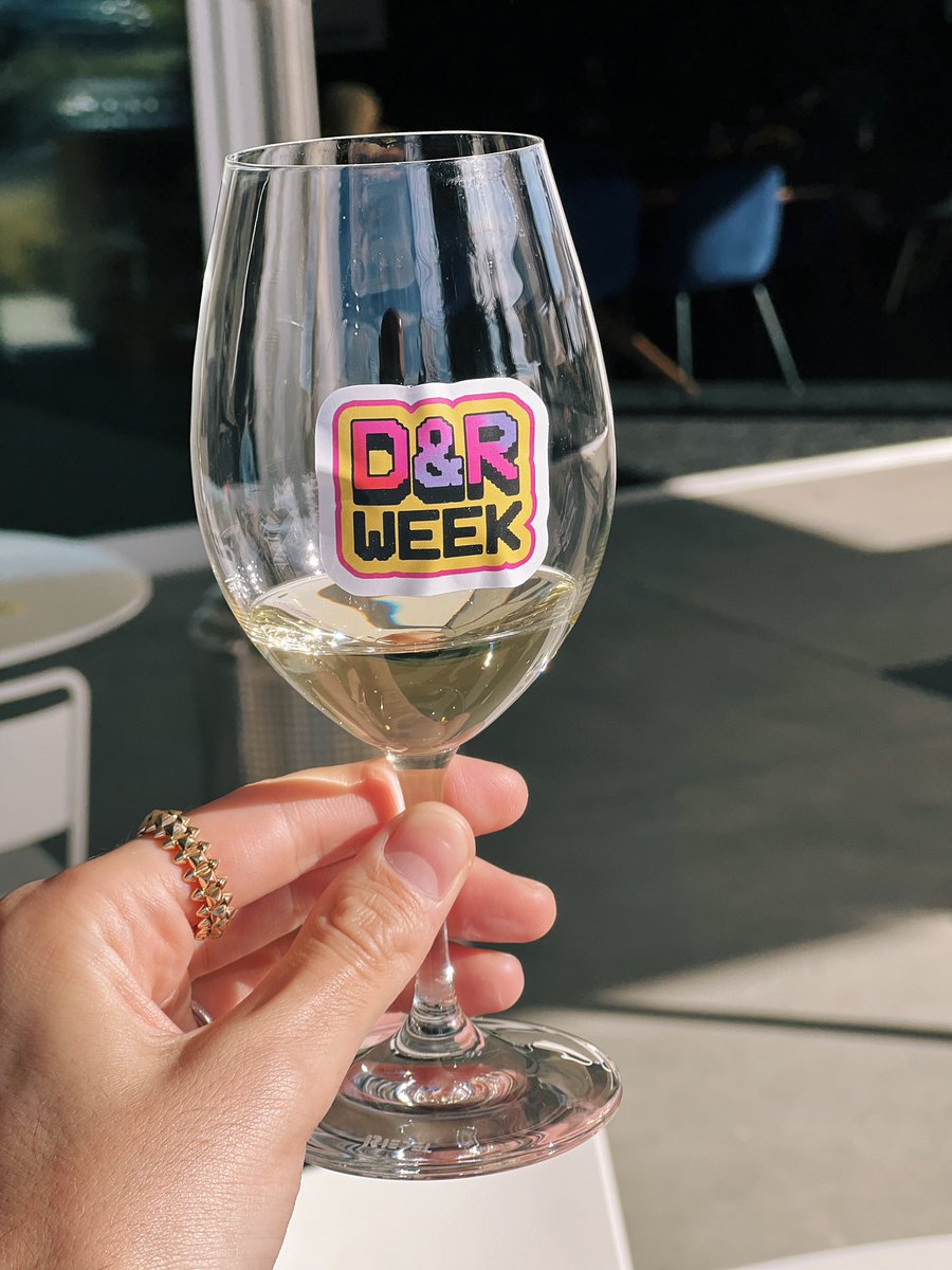MartinPetracca's tweet photo. Fabulous way to end #drweek2021 🍷 ☀️ https://t.co/JGbVFQcYPU