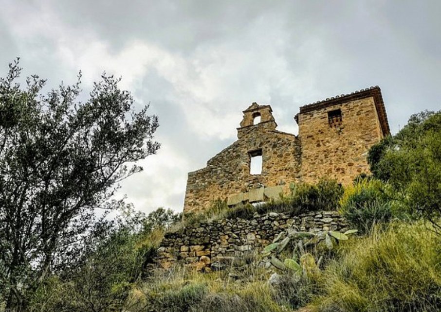 Ccarlos_photo's tweet image. Onda, Castelló, de la surera a l'ermita de Santa Bàrbara. Ruta circular 1:45
@MuntanyaV @PaisRutes @PoblesValAbando @valenciabonita_