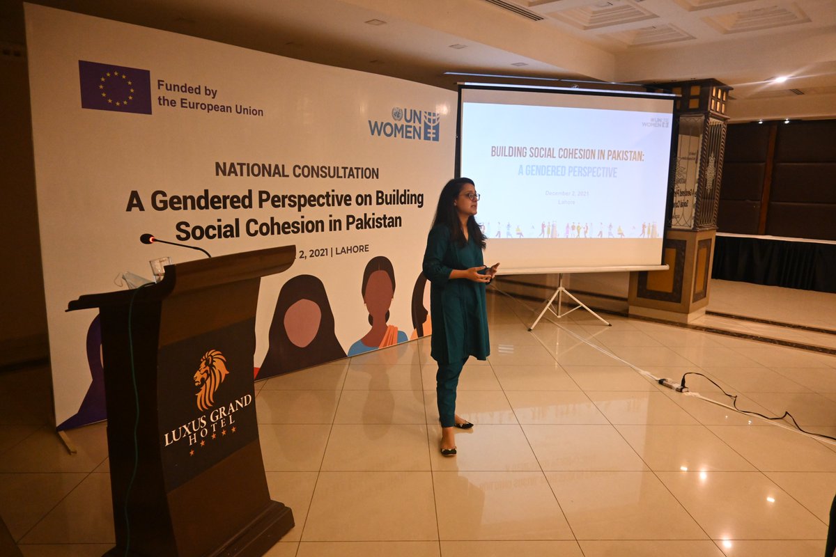 unwomen_pak's tweet photo. #Highlights 
Building on a series of consultations to promote social cohesion, UN Women 🇵🇰  brought together members of civil society &amp; activists to map out recommendations to inform policies &amp; understand different regional perspectives on social cohesion from a gender lens. https://t.co/EPTGEyYGI7