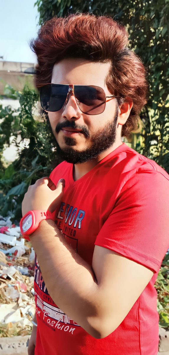 KingKunal05's tweet photo. RED ♥️ LOVE #KunalMukherjee #Pleasedofollowme🤞🏻 #Followforfollowback #Loveyouallguys♥️ #Keepsupportingme😇 #Likemytweet https://t.co/LHn67LJMeG