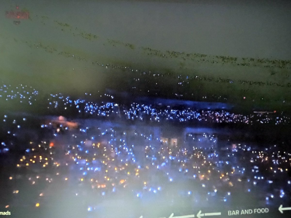 _ishalee's tweet image. Maybe soon, @BTS_twt 🥺💜