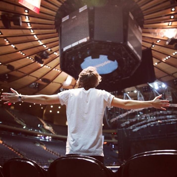 todays1dhistory's tweet photo. Today (December 3) in 2012 - Harry takes it all in at MSG 💗💗
(via his Insta) https://t.co/QJy2jZjP6w