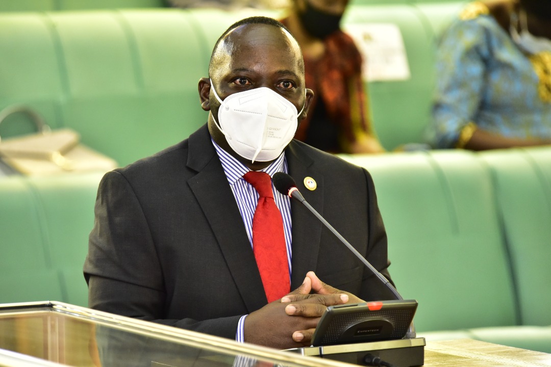 sadabkitatta79's tweet photo. When @NUP_Ug picked @MathiasMpuuga to lead the Opposition platform in Parliament, he announced that he was not to be an armchair LOP but one that will take the office to the people. This is why he themed his tenure on #AccountabilityAndService 1/3 https://t.co/XGuw8EgtYm