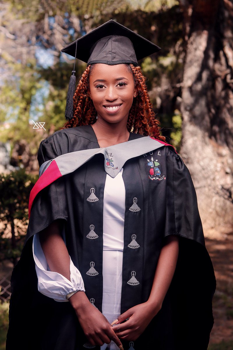 RelicThapelo's tweet photo. Graduation shoot with
Muse :@LintleLenepa 
Ph📸:@RelicThapelo

🇱🇸📸

#photo #photos #pic #pics #picture #pictures #snapshot #art #beautiful #instagood #picoftheday #photooftheday #Twittermers #igers #instalove #instamood #instagood #followme #follow #comment #shoutout https://t.co/kEurtWWdtl