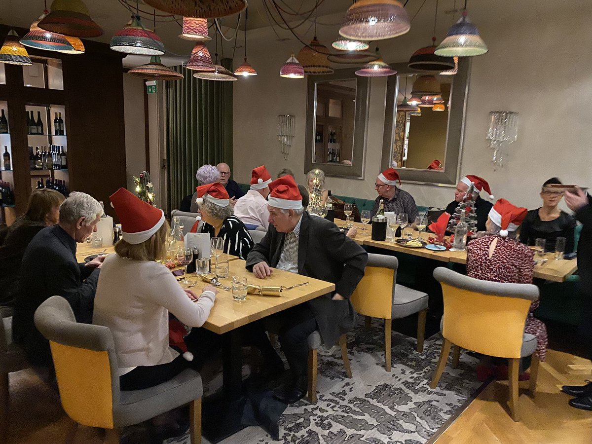 GWGoOfficial's tweet photo. @aeinbloom @nwibofficial1 @socheshire @AlderleyHotel Quite a night celebrating with the Bloomers! https://t.co/2oYVYiE6k3