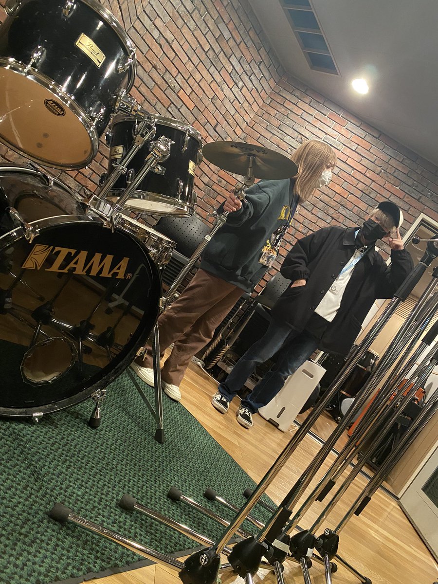 technos_onkyo's tweet photo. 日曜日のOC準備中...🎤
ドラムrecなので音楽好きな参加者がきてくれると良いなと思ってます！
オープンキャンパスお待ちしてます♪
#音楽好き
#音響芸術科
#専門学校
#オープンキャンパス https://t.co/AILiD24Hzh