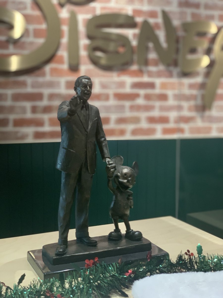 Jerril Rechter tweet media