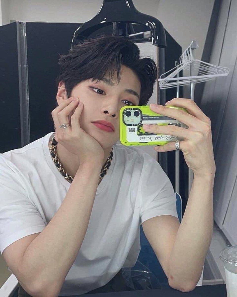 sarin06028310's tweet photo. I vote #straykids for Worldwide Fans' Choice Top 10 #MAMAVOTE https://t.co/wuQC9FwdQf