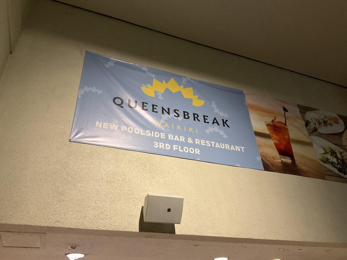 hawaii_isla808's tweet photo. Former Marriott Waikiki to new Queensbreak in Waikiki. πΈβ€οΈπ€πΌππΌπππππΌ #waikiki #hawaii #aloha #queensbreak #queensbreakhawaii https://t.co/GZRFoV8Ycr