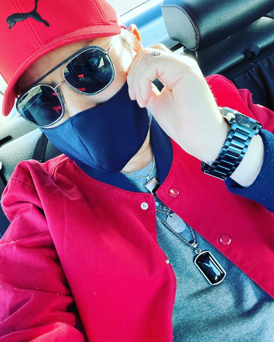 VisionStain's tweet photo. I’m back twitter! I’ll be posting all my new DJ mixes here to increase my following. Hoping for the best. The link to my beats is https://t.co/VV2HQmcUD6 Enjoy and I’ll see you on the dance floor! #digitalvigilante #dj #nightlife #beatsnonstop #bangers #danceallnight #mixitup https://t.co/55Lr5TFLSf