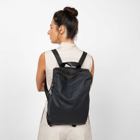 CyanBags's tweet image. Laptop Backpack, Leather Backpack Woman, Laptop etsy.me/3rmBECx #backpacks #computerbackpack #15''laptopbackpack #womenbackpack @etsymktgtool