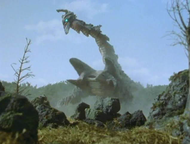 @moarterip ウルトラマンティガのムザン星人かな？ 
