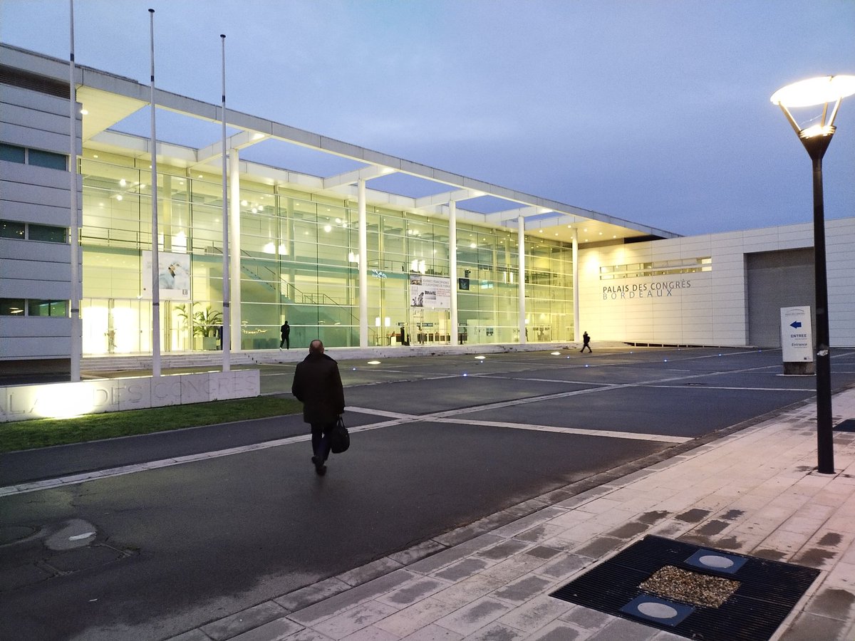 yolene_carre's tweet image. Bien arrivée au congrès #CTVT pour présenter avec Delphine Gatignon le travail de collaboration #EOH / Chirurgie Thoracique 😍@CHUBordeaux @LNFrip33
Amélioration de la prise en charge et prévention des #ISO 👍
Une belle journée en perspective 😉