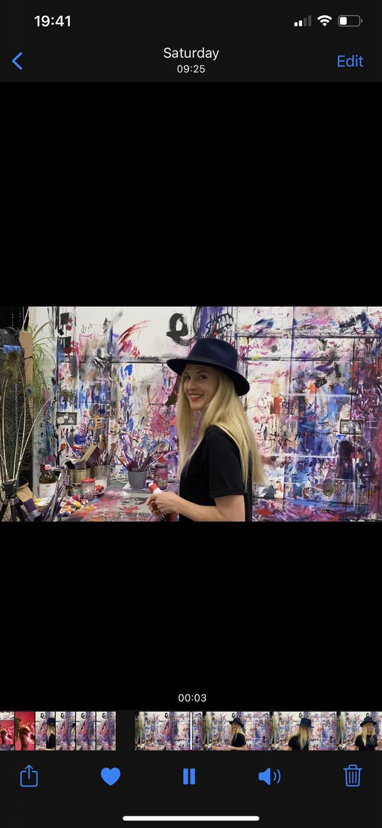 Back on Twitter with brand new account. Last one was badly hacked so here we go again…💥#startingfromscratch #paintaddict #afterglow #paintplay #ArtistOnTwitter