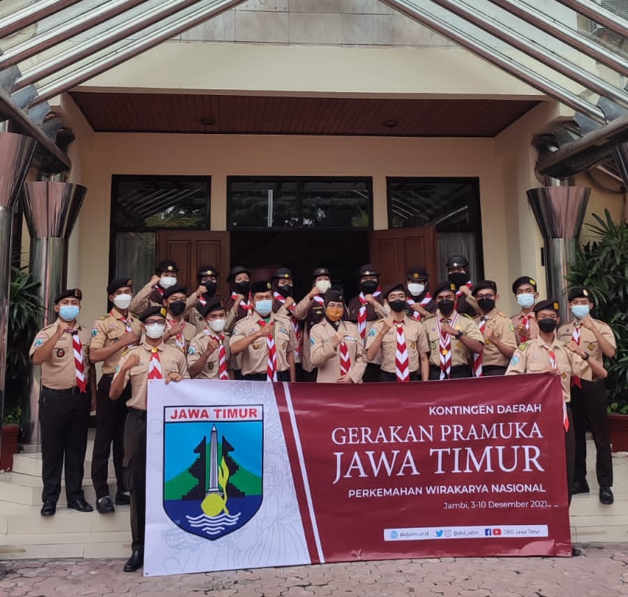 Kemarin (2/12) telah dilakukan pelepasan dan pembekalan Kontingen Daerah Jawa Timur yang akan diberangkatkan menuju Jambi untuk mengikuti Perkemahan Wirakarya Nasional.

Selamat Bergiat!
#JatimGuyub #PWNasional2021 #PayoKitoKeJambi