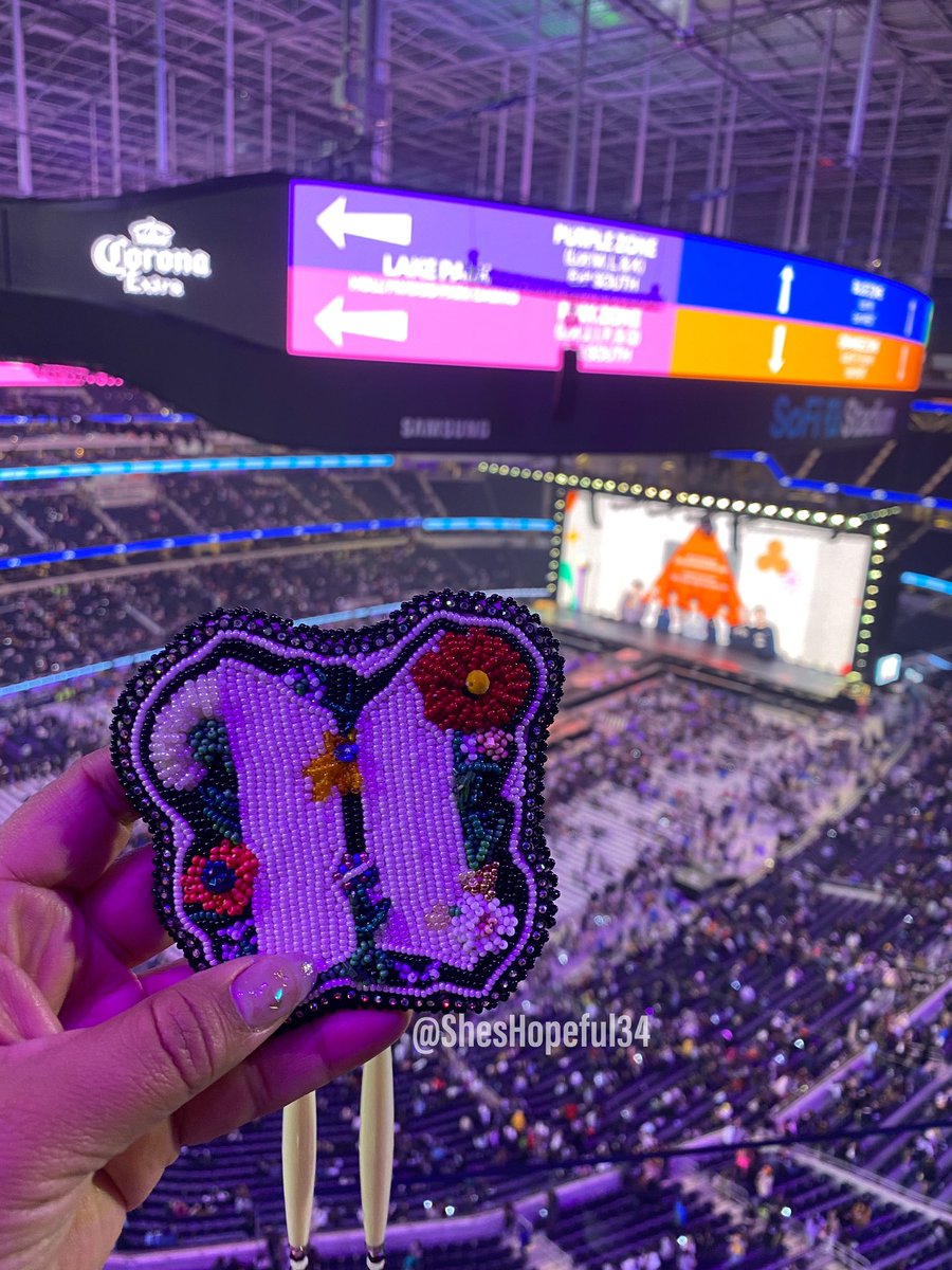 ShesHopeful34's tweet photo. After all this timeβ¦ Itβs been THE BEST DAYS IN YEARS! Thank you BTSβ¦ So until next time. I love yβall. Stay healthy. Strong power. π₯Ίππ #PTD_ON_STAGE_LAΒ #PTD_ON_STAGE_LA_Day4 @BTS_twt #NativeARMY https://t.co/kR6nfUWuWo