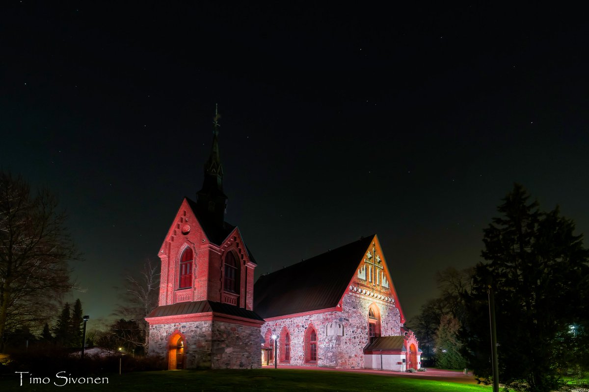 Sivontim's tweet photo. Church of St. Lawrence

#helsinginpitäjänkirkko #pyhänlaurinkirkko #churchofstlawrence  #harmaakivikirkko #vantaa #visitvantaa #landscapephotography https://t.co/zSkCtIRtC1
