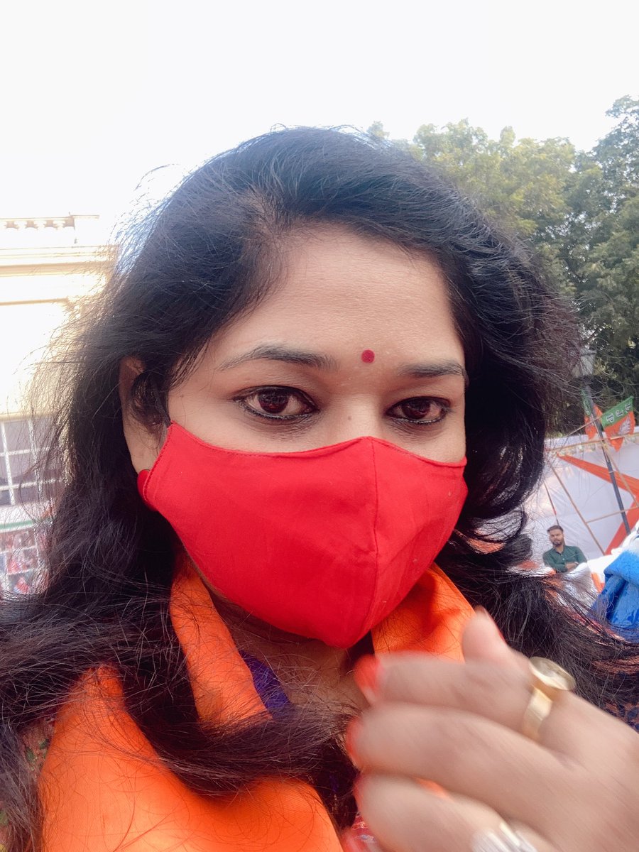 mran2608's tweet photo. #Selfiewithmask 
कोरोना के न्यू वैरियंट को मध्य नजर रखते हुए हम सभी मास्क पहने और गाइडलाइन्स का पालन कर खुद को परिवार को और समाज को सुरक्षित रखने में अपना योगदान दे! #CoronavirusUpdates #CoronavirusPandemic #OmnicronVariant @COVIDNewsByMIB https://t.co/UvghsZW01U